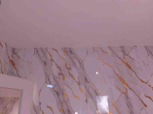 MaddisonTaylor webcam