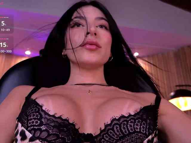 MaddisonTaylor webcam