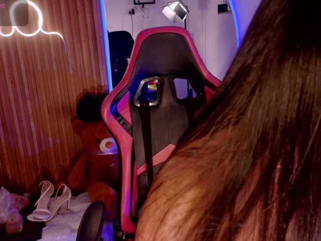 MilaColeman live cam on BongaCams