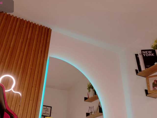 MilaColeman live cam on BongaCams