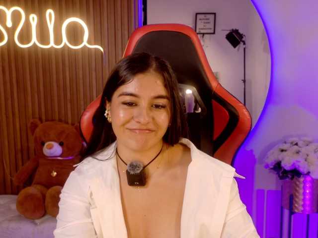 MilaColeman live webcam show