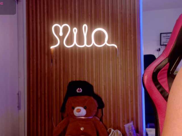 MilaColeman live cam on BongaCams