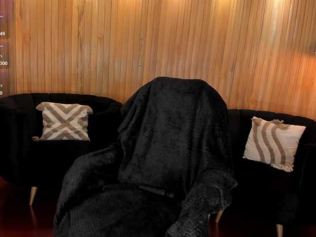 MilaColeman webcam