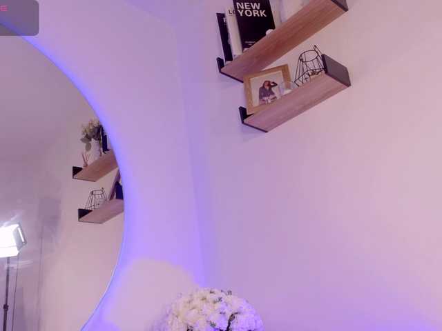 MilaColeman live cam on BongaCams