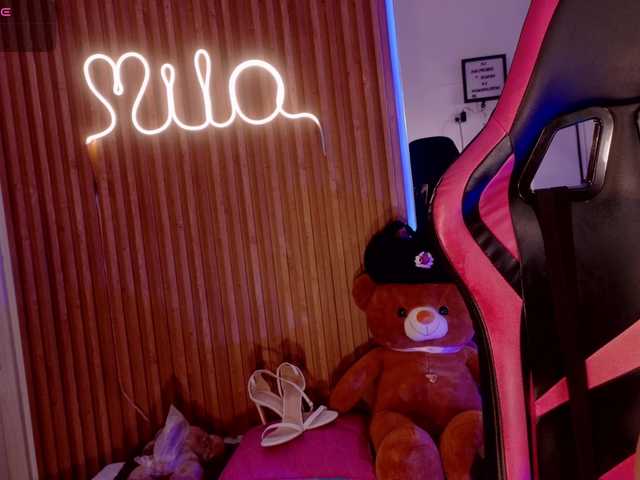 MilaColeman live cam on BongaCams