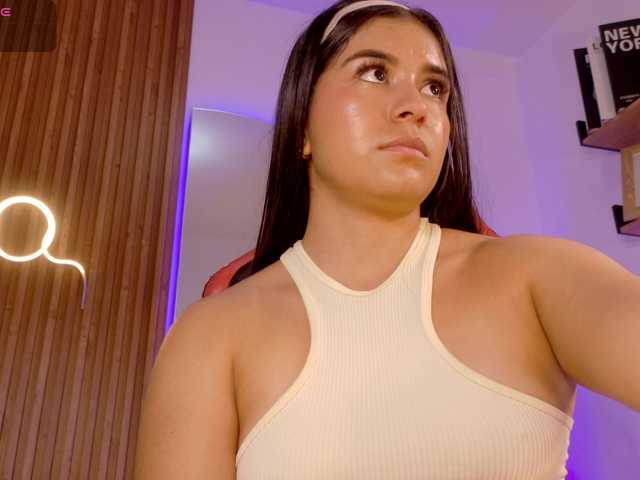 MilaColeman live cam on BongaCams