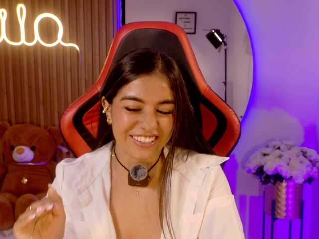 MilaColeman live webcam show