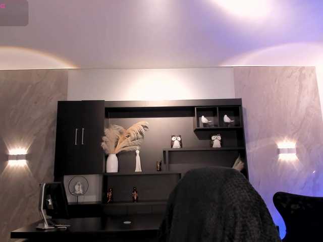 MilaColeman live cam on BongaCams