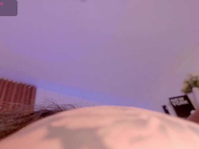 MilaColeman live cam on BongaCams