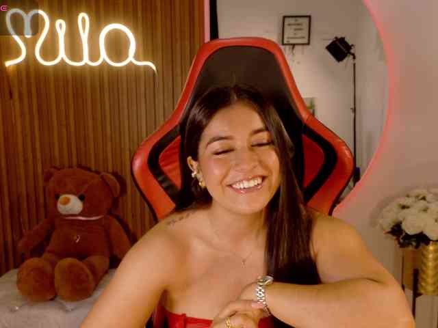 MilaColeman webcam