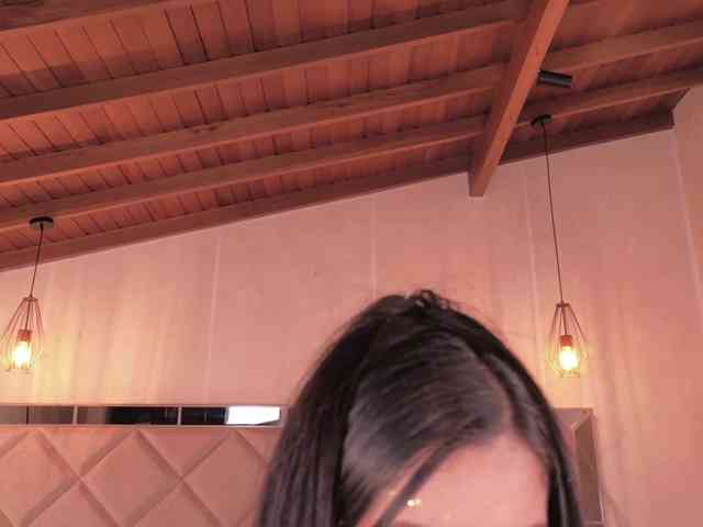 MilaColeman webcam