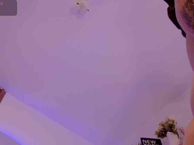 MilaColeman webcam