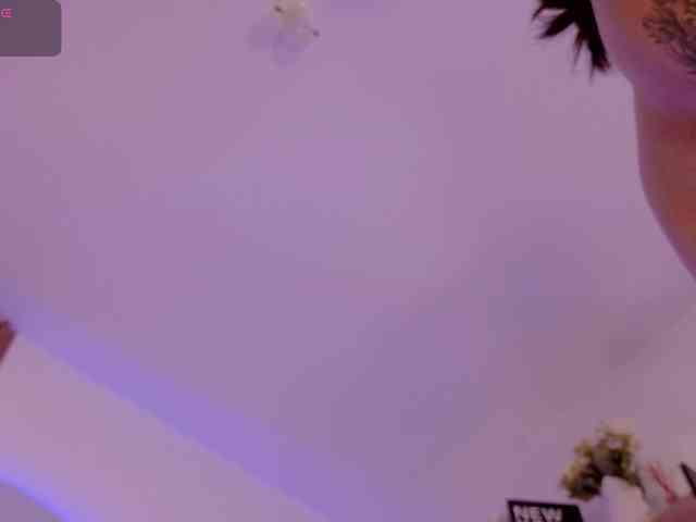 MilaColeman webcam