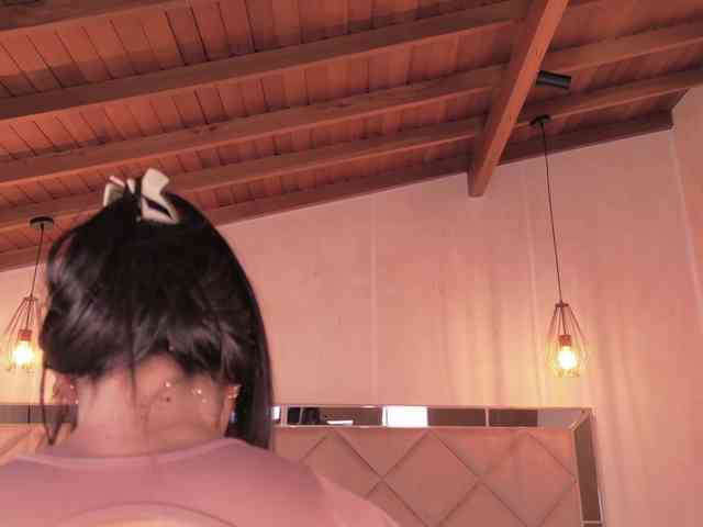 MilaColeman webcam