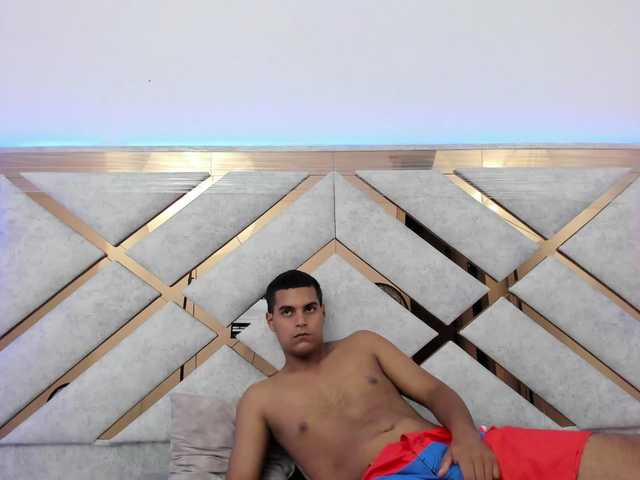 celestesderek's BongaCams show and profile