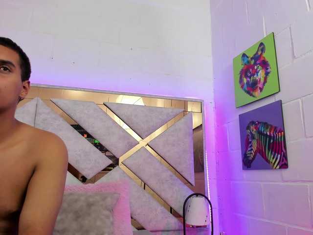 celestesderek live cam on BongaCams