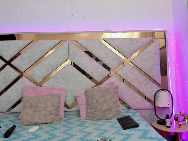 celestesderek live cam on BongaCams