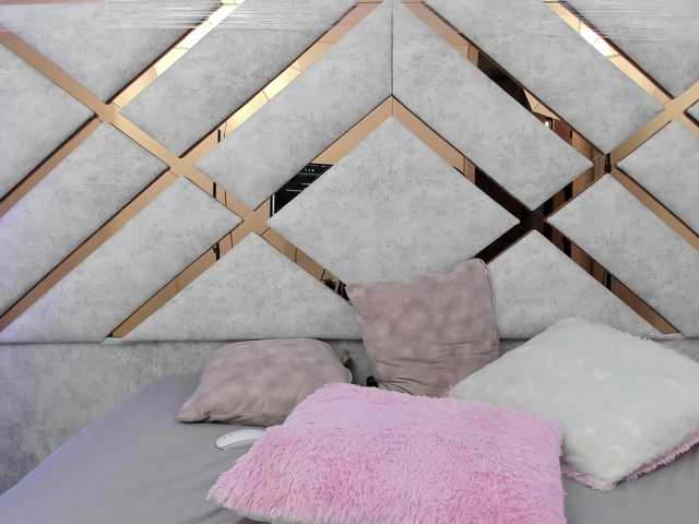 celestesderek's BongaCams show and profile