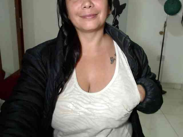 vivian-milf-paint webcam