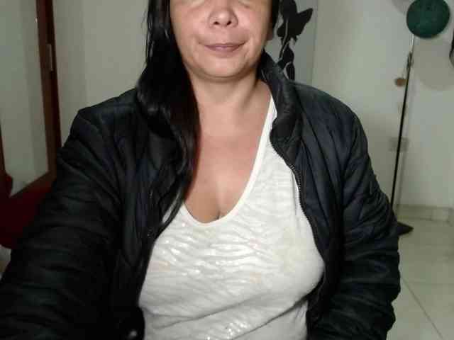 vivian-milf-paint webcam