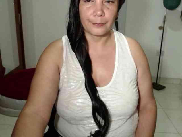 vivian-milf-paint webcam