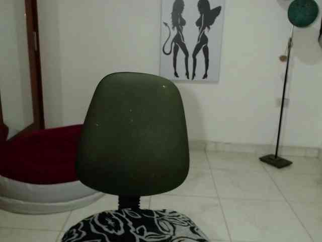 vivian-milf-paint webcam