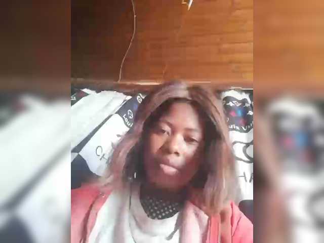 Miranda7 live cam on BongaCams
