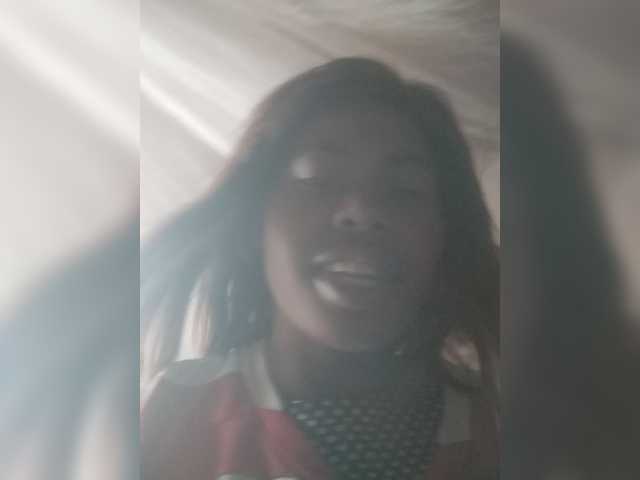 Miranda7 live cam on BongaCams