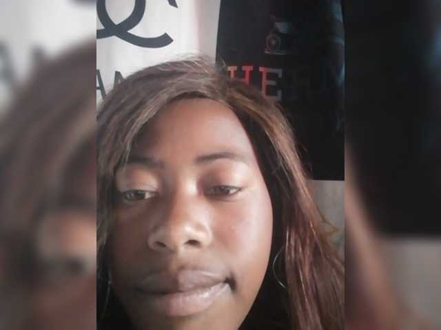 Miranda7 live cam on BongaCams