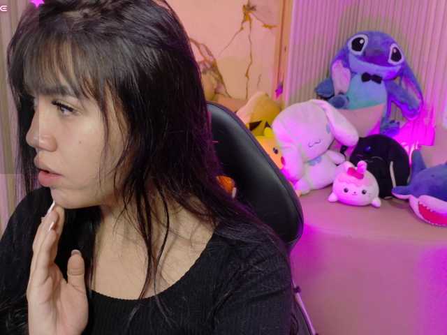 Ameliiaa-tay live cam on BongaCams