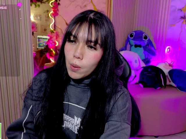 Ameliiaa-tay live cam on BongaCams