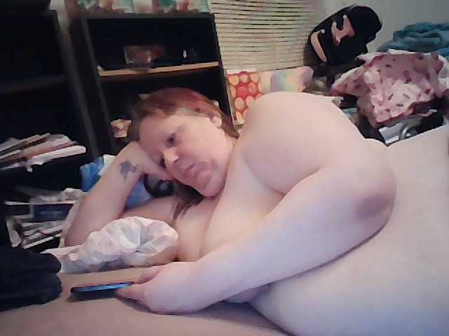 starlight1983, live now on BongaCams