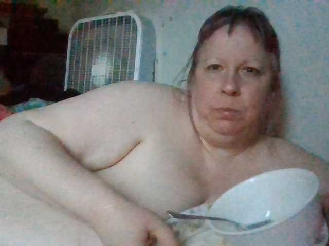 starlight1983 live cam on BongaCams
