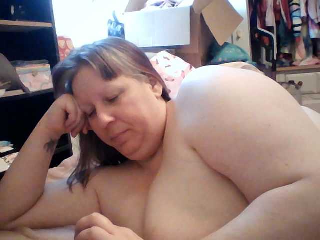 starlight1983 live cam on BongaCams