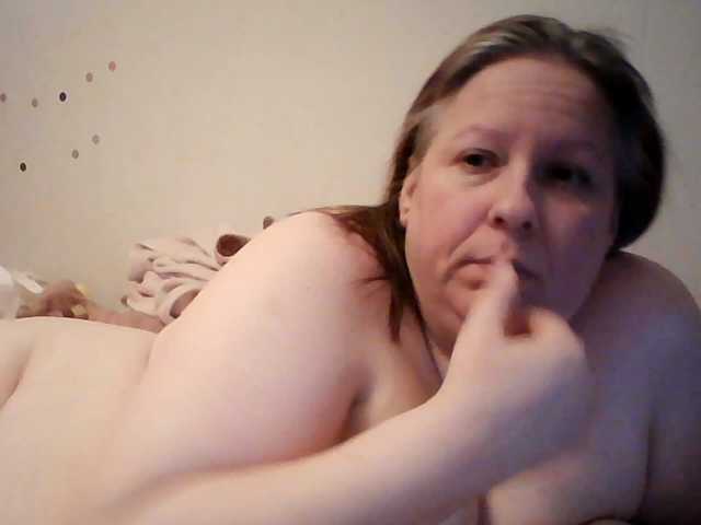starlight1983 live cam on BongaCams