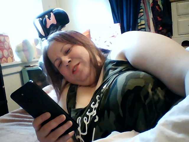 starlight1983 live cam on BongaCams