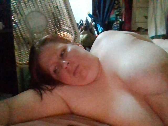 starlight1983 live cam on BongaCams