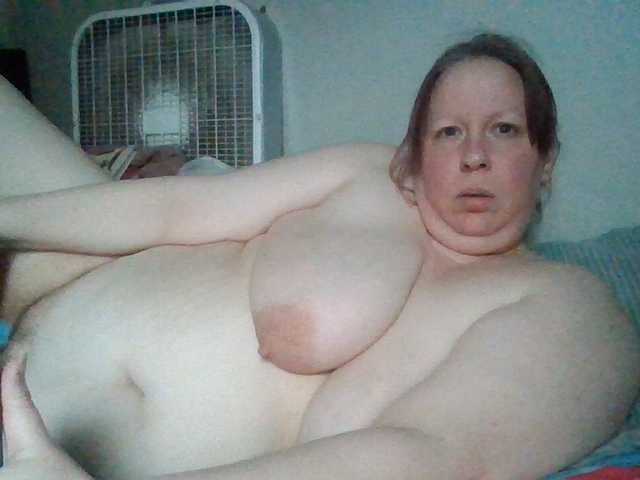 starlight1983 live cam on BongaCams