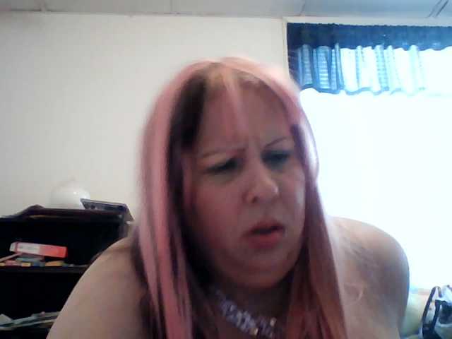 starlight1983 live cam on BongaCams