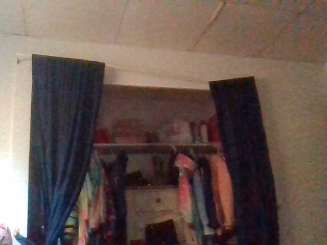starlight1983 live cam on BongaCams