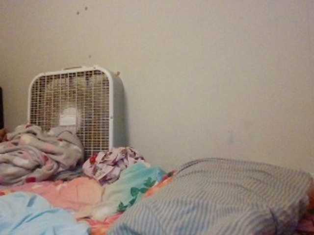 starlight1983 live cam on BongaCams