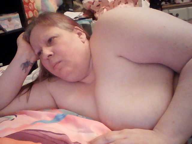 starlight1983, live now on BongaCams