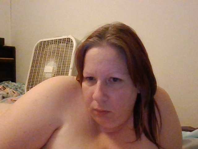 starlight1983 live cam on BongaCams