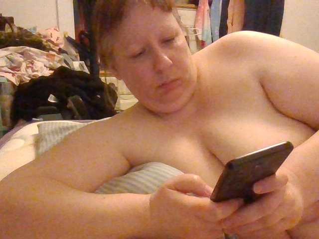 starlight1983 live cam on BongaCams