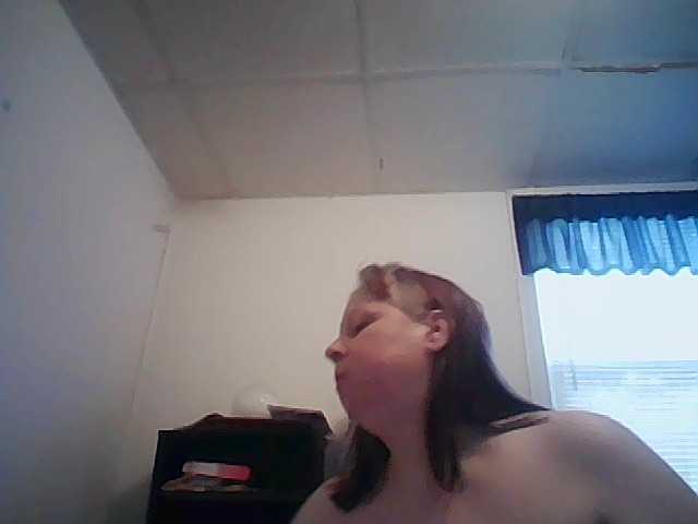 starlight1983, live now on BongaCams