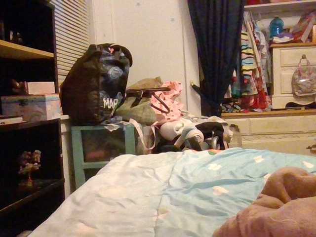 starlight1983 live cam on BongaCams