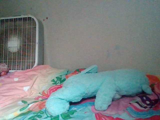 starlight1983 live cam on BongaCams