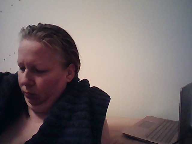 starlight1983 live cam on BongaCams