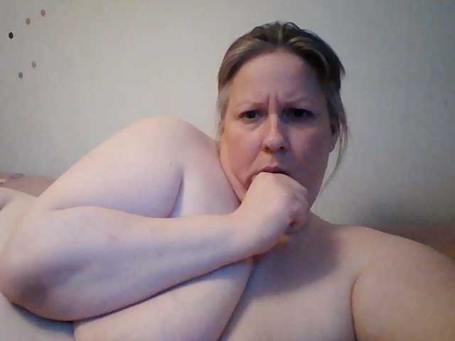starlight1983 live cam on BongaCams
