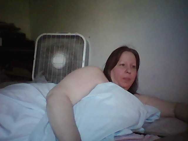 starlight1983 live cam on BongaCams